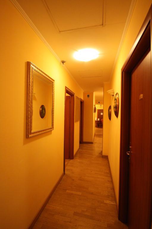 Hotel Cherubini Roma Esterno foto