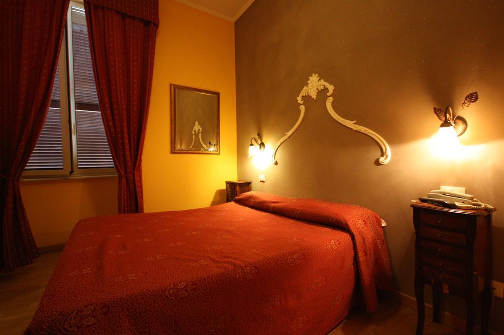 Hotel Cherubini Roma Esterno foto